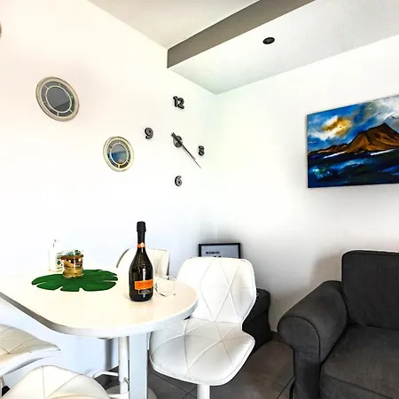 Sunshine San Valentin * Corralejo