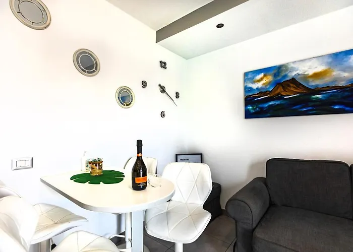 Sunshine San Valentin * Corralejo